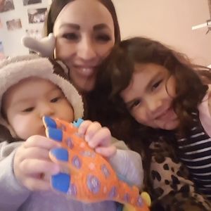 Meet your Posher, Lauren